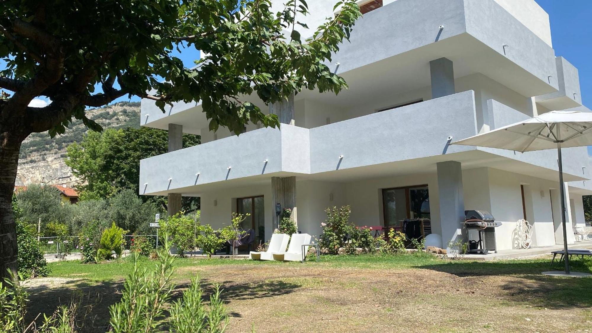 Appartamenti Nataly Torbole Sul Garda Εξωτερικό φωτογραφία