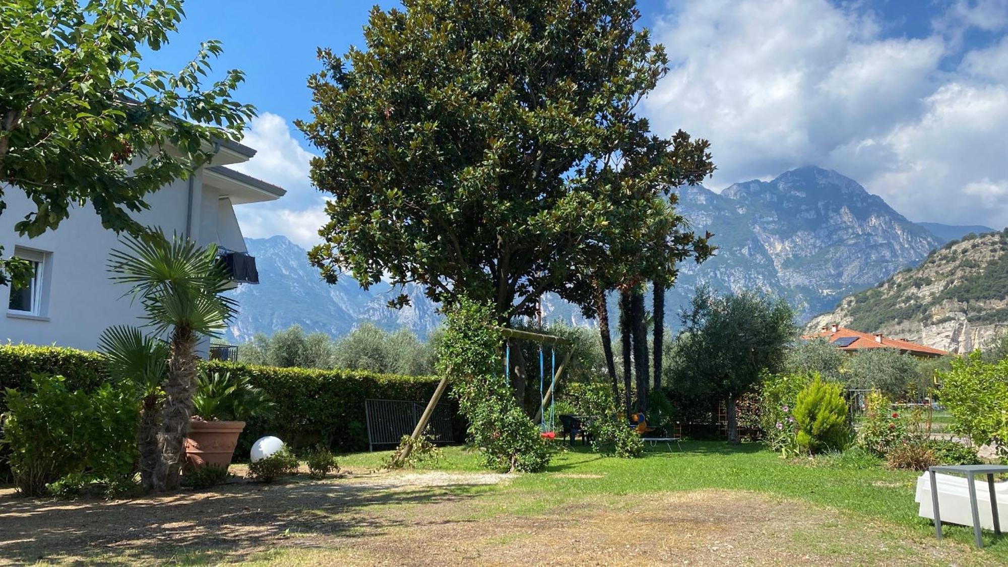 Appartamenti Nataly Torbole Sul Garda Εξωτερικό φωτογραφία